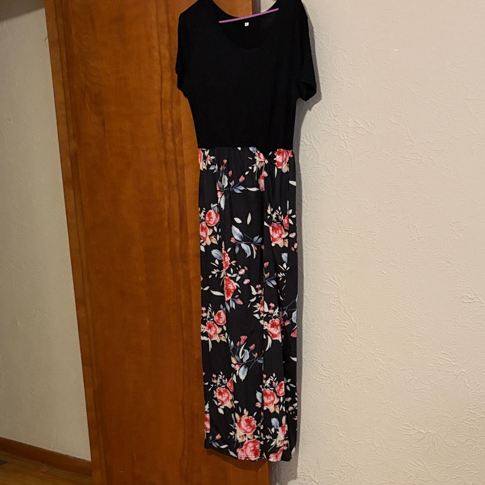 Floral Black and Pink Maxi Dress